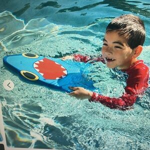 Melissa & Doug Sunny Patch Shark Kickboard